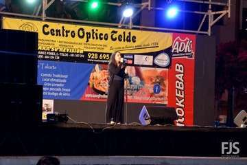 La joven Oneida Rodríguez gana el I Festival de la Canción de Melenara (Foto Francisco Javier Santana)